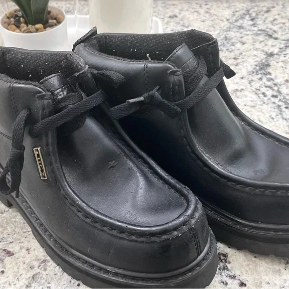 Lugz - Picture 4 of 4